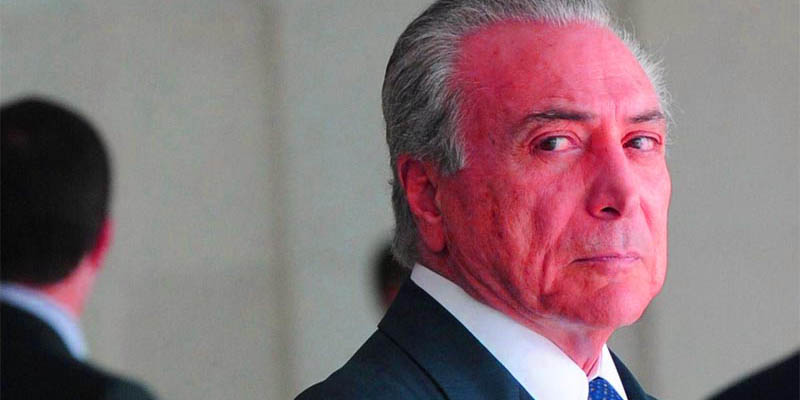 temer-vermelho-2